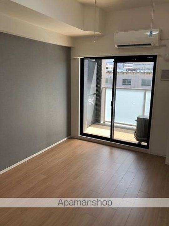 愛知県名古屋市中区富士見町の賃貸マンション902号室の居間
