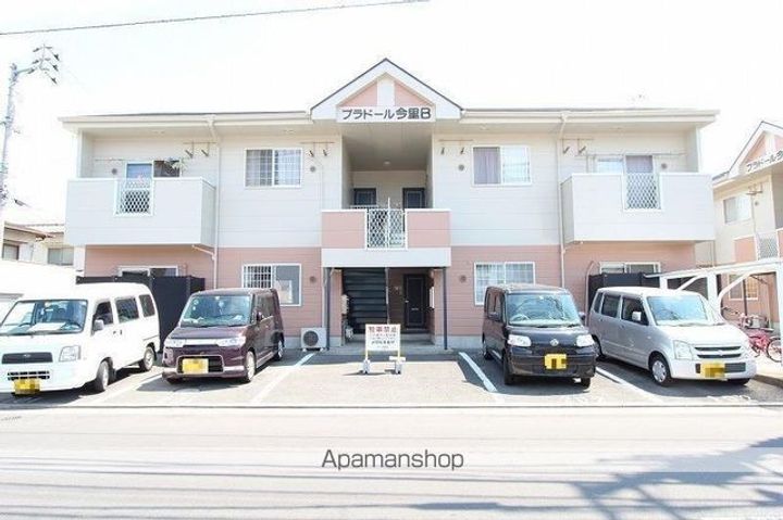香川県高松市今里町の賃貸アパートの外観