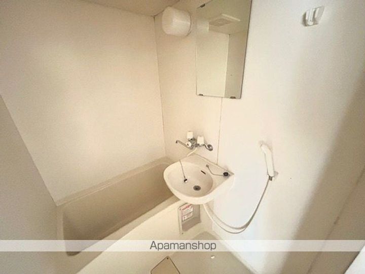 マグノリア春日105の風呂