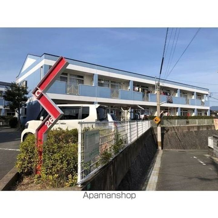 アドバンストラスト26の外観