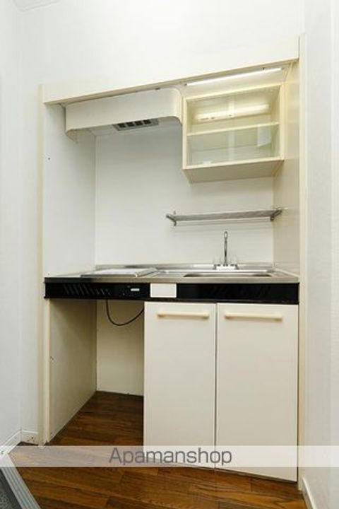 香川県高松市東山崎町の賃貸アパートのキッチン