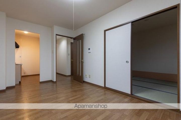 香川県高松市春日町の賃貸アパートの内装