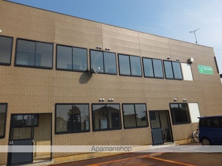 リブインクローバー206の外観