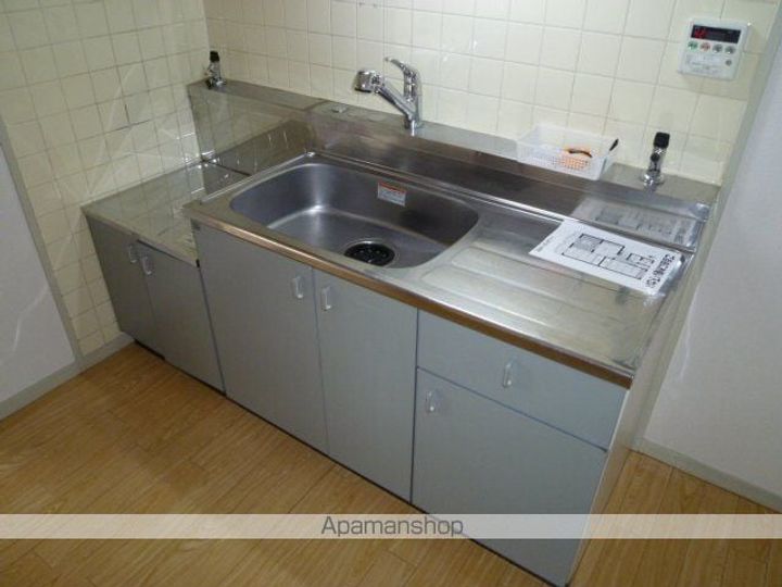 福岡県福岡市東区多々良1丁目の賃貸マンションのキッチン