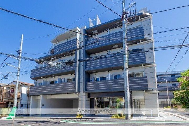 東京都世田谷区三宿1丁目の賃貸マンションの外観