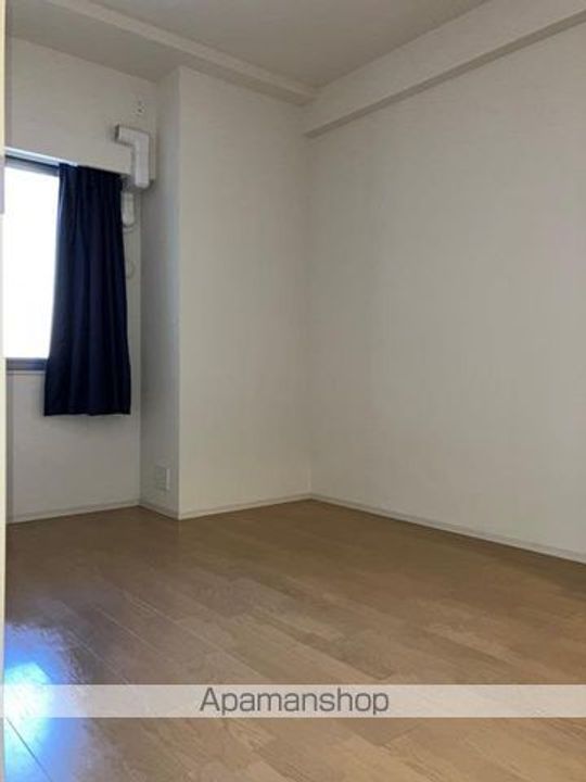 東京都八王子市子安町1丁目の賃貸マンションの内装