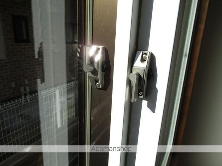 グローリーM巣子105の内装