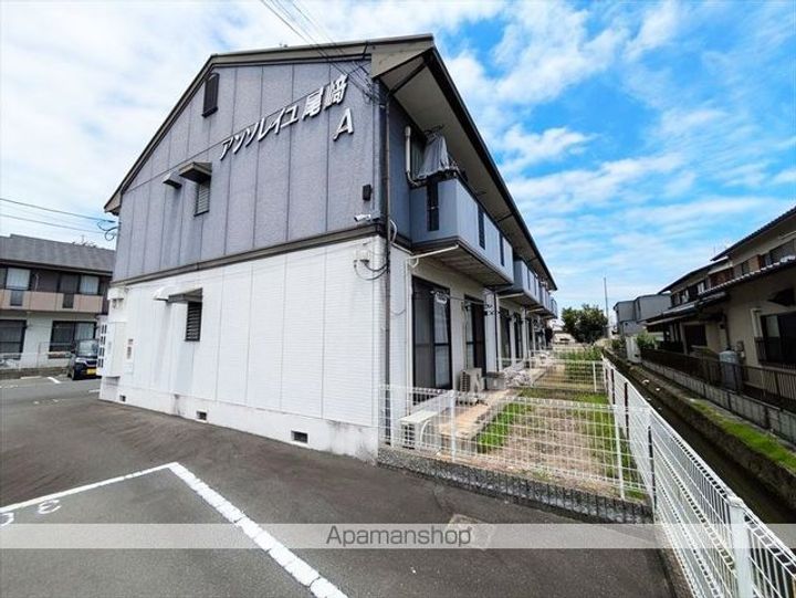 アンソレイユ尾﨑A棟の外観