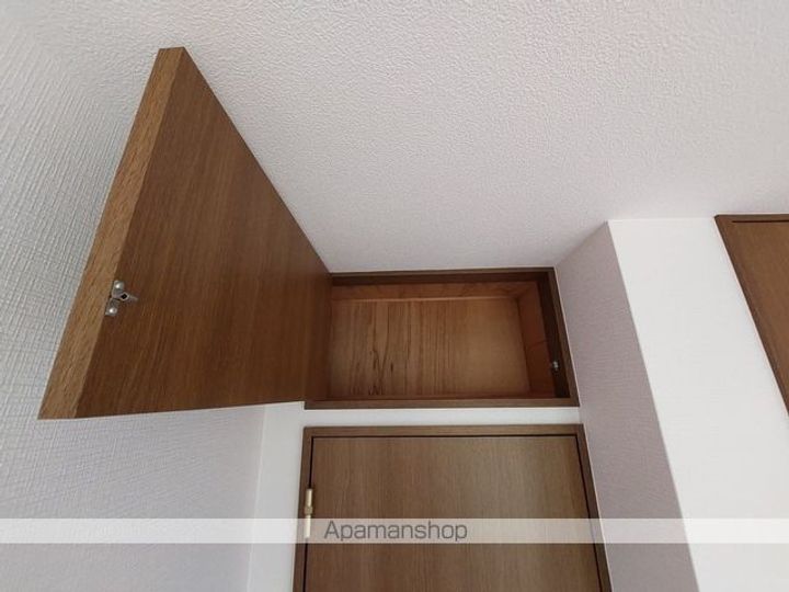 梅ヶ丘マンション402の内装