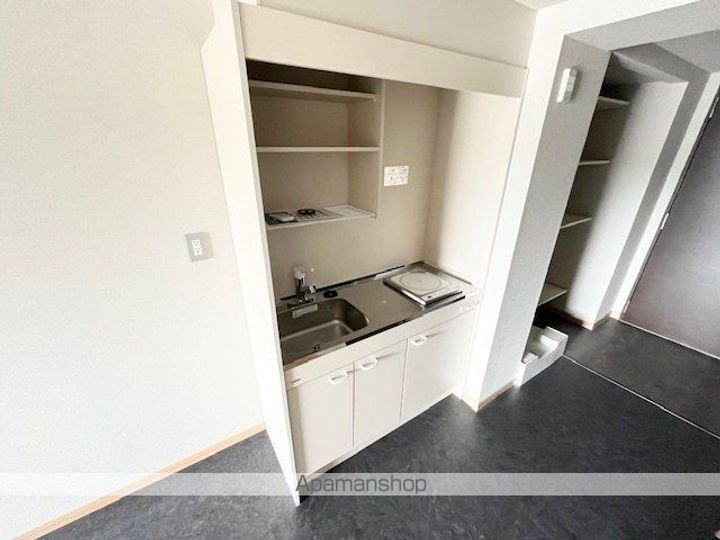 滋賀県大津市雄琴北2丁目の賃貸アパートの内装