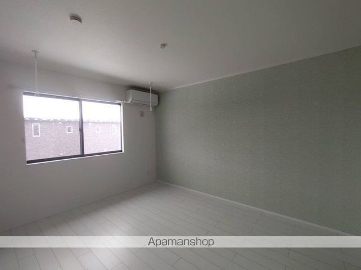 CASA BLOMMAⅠ202の居間