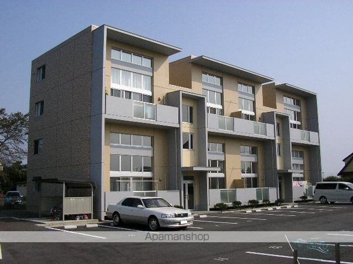 オアゾ103の外観