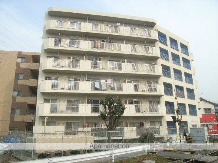 クリーンハイツの外観