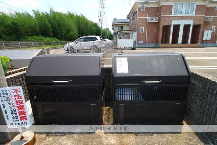 ブリリアントの外観