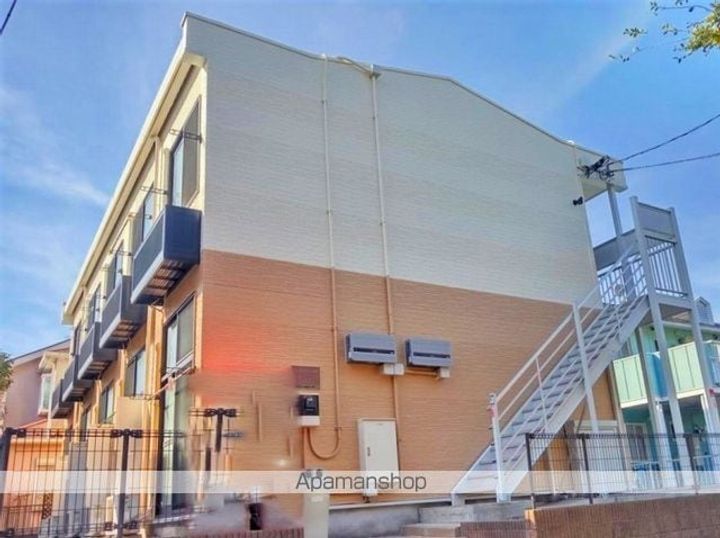 レオパレス幕張西の外観