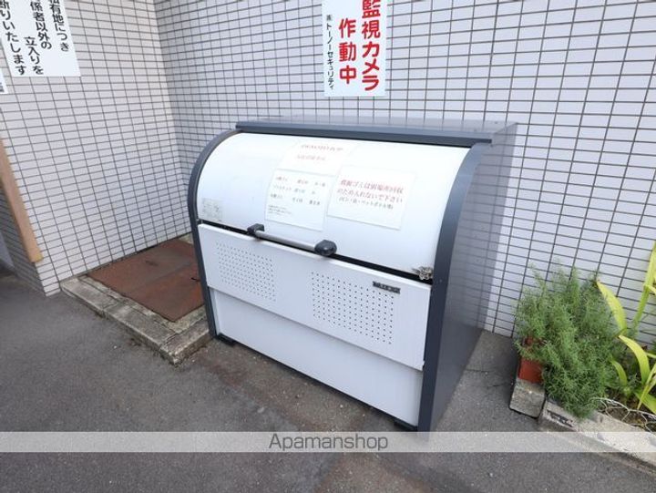 愛知県名古屋市昭和区花見通3丁目の賃貸マンションの外観