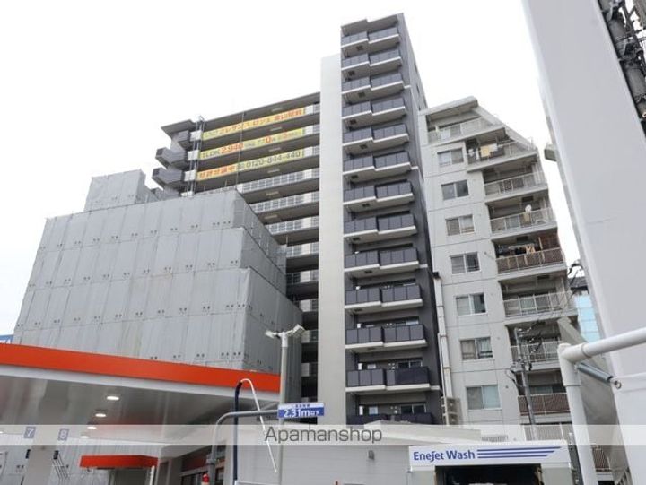 プレサンス ロジェ 金山駅前の外観
