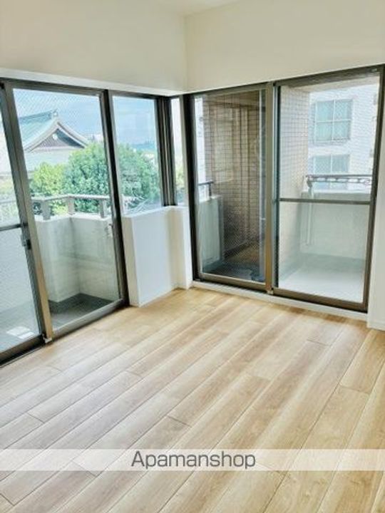 東京都杉並区堀ノ内2丁目の賃貸マンションの内装