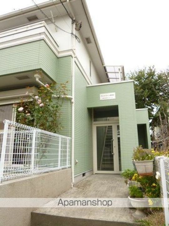 東京都練馬区桜台2丁目の賃貸アパートの外観