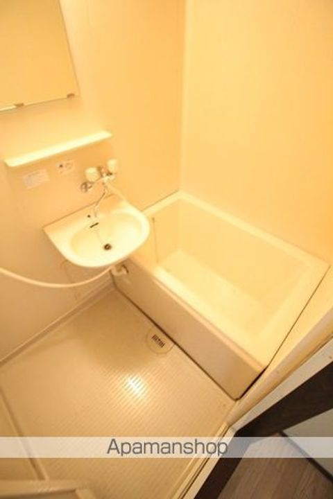 岡山県岡山市北区田中の賃貸アパートの内装