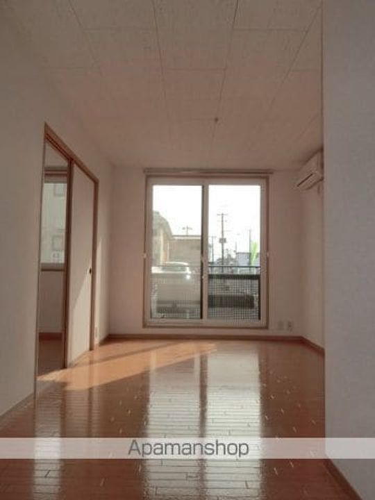 パルティールA棟の居間