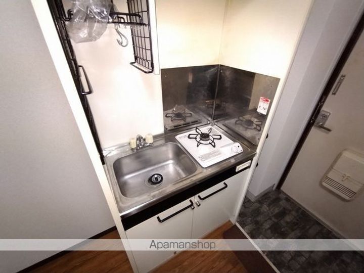 愛知県犬山市松本町4丁目の賃貸マンションのキッチン