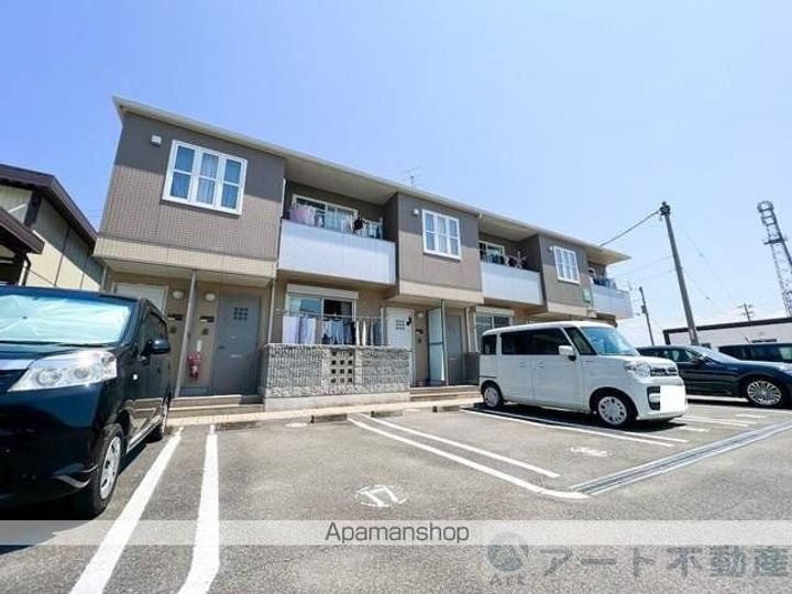 テラスコート東垣生 A棟の外観