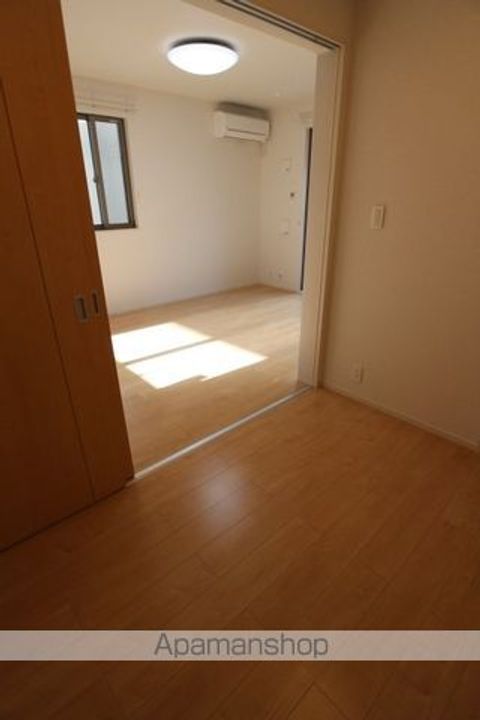 福岡県久留米市御井旗崎2丁目の賃貸アパートの内装