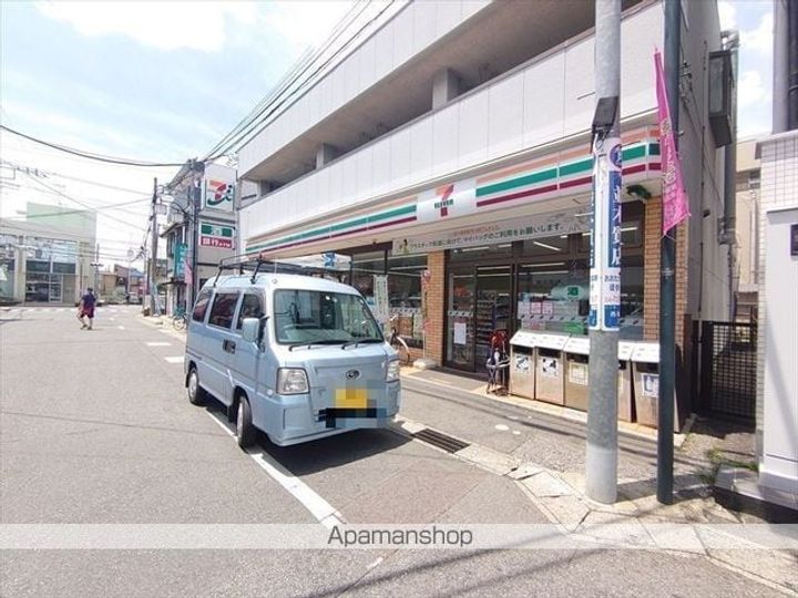 プライムコートの周辺