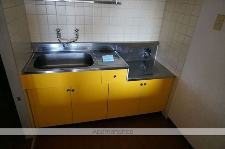 ロマーヌ釧路第Ⅲのキッチン