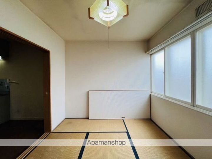 シーサイド七重浜B棟202の内装