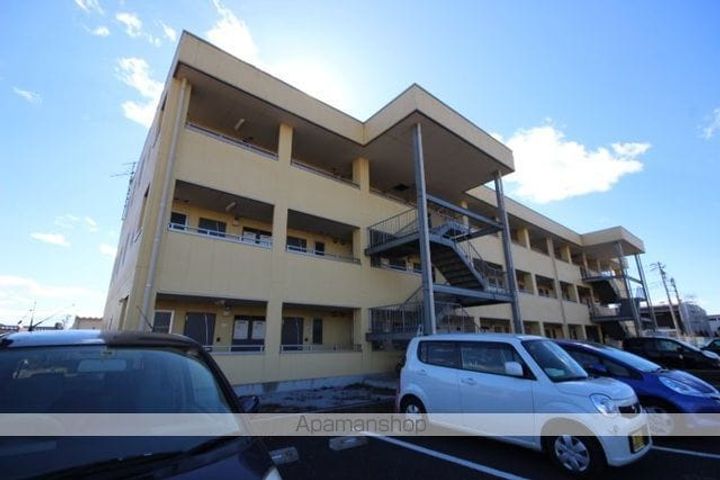 旭ヶ丘TNCの外観