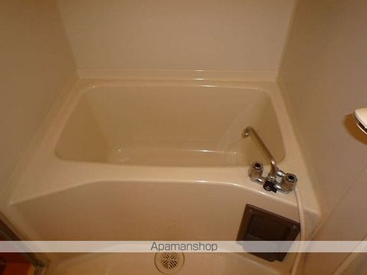シガハイツⅡ106の風呂