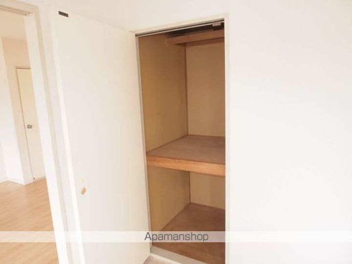 フレグランスKB102の内装