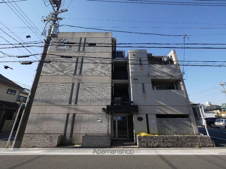 プレスイン駒場の外観