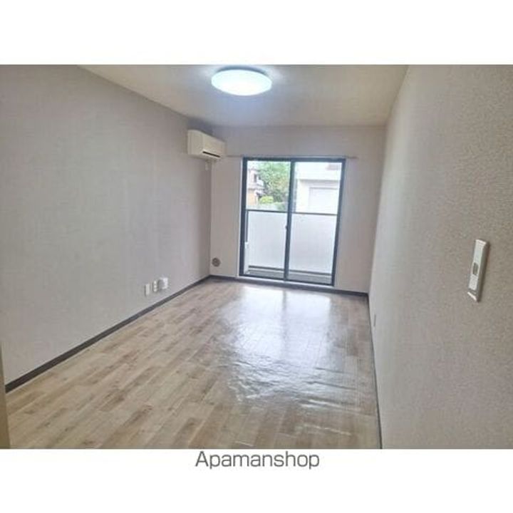 スタジオ26204の居間