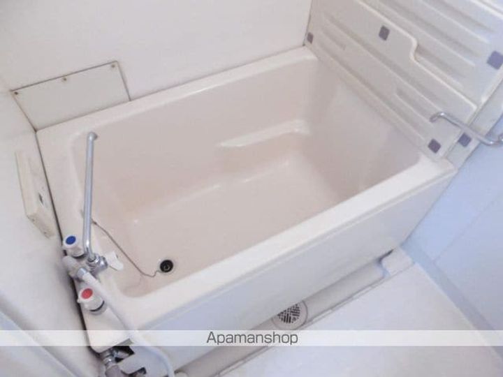 プリンスコート苦竹Bの風呂