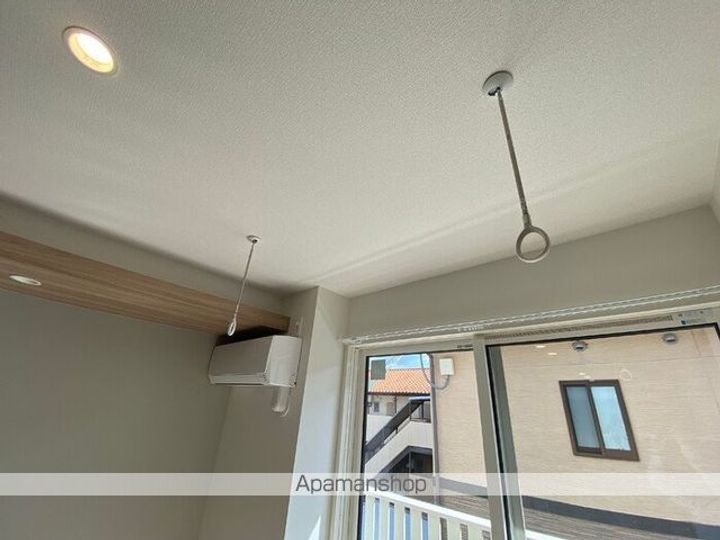 セレスティア鳴神の内装