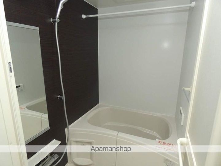 愛媛県今治市南高下町1丁目の賃貸アパートの風呂