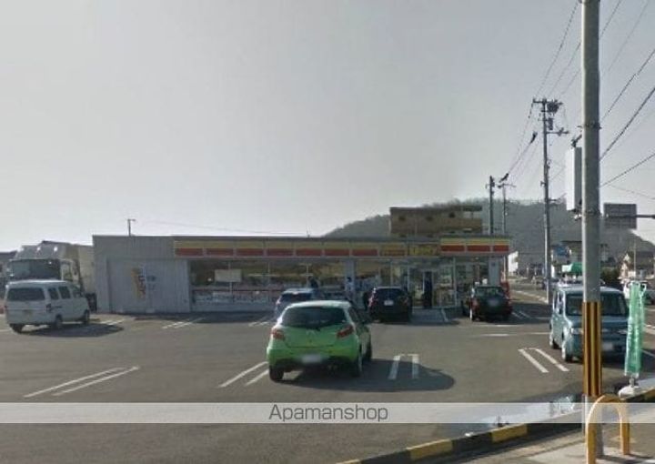 香川県高松市六条町の賃貸アパートの周辺