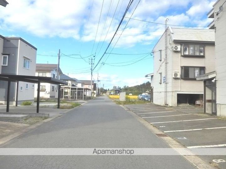 フレンディーMAY203の周辺