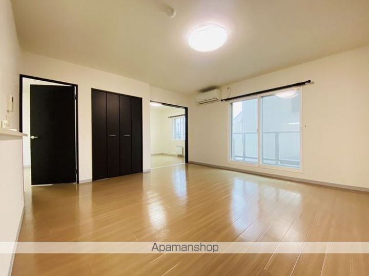 クレールマンション湯川の内装