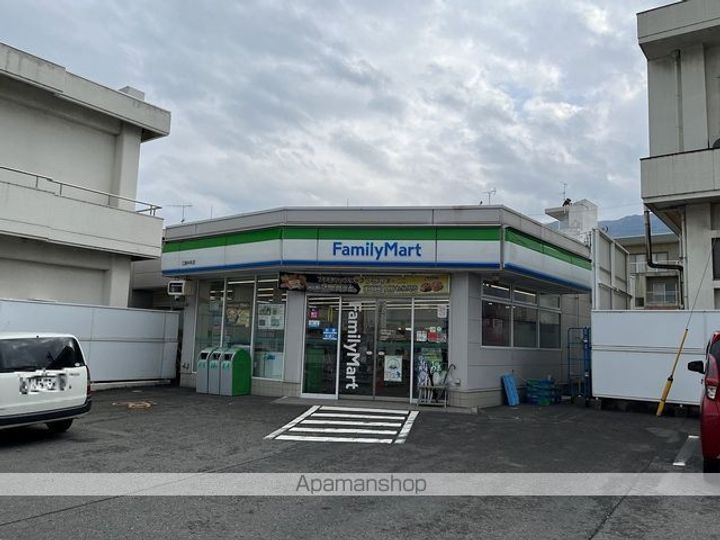 ユーミーピュアの周辺