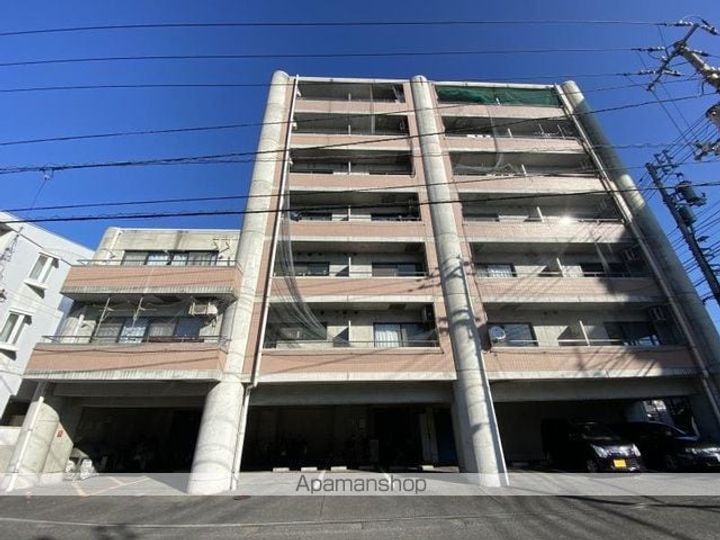 香川県高松市三条町の賃貸マンションの外観