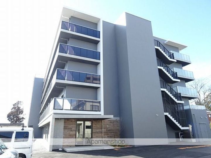 CINZA若林の外観