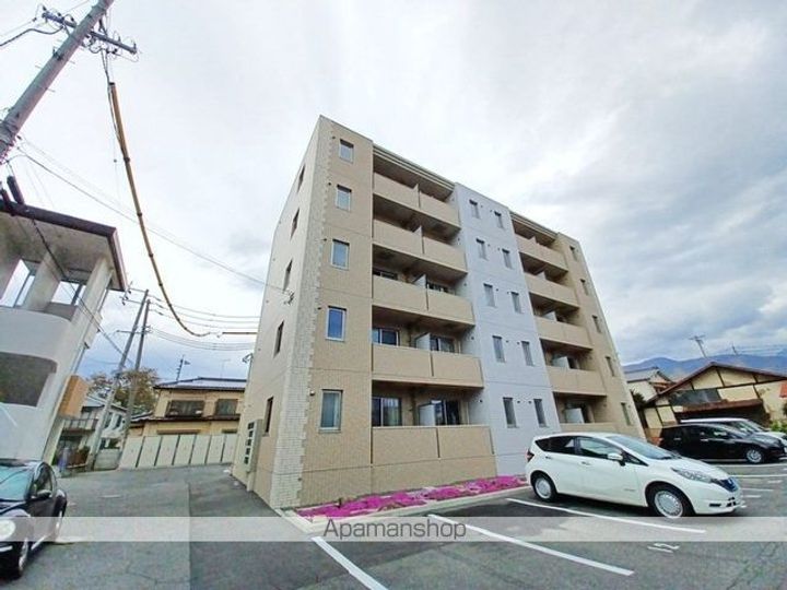 長野県松本市清水1丁目の賃貸マンションの外観