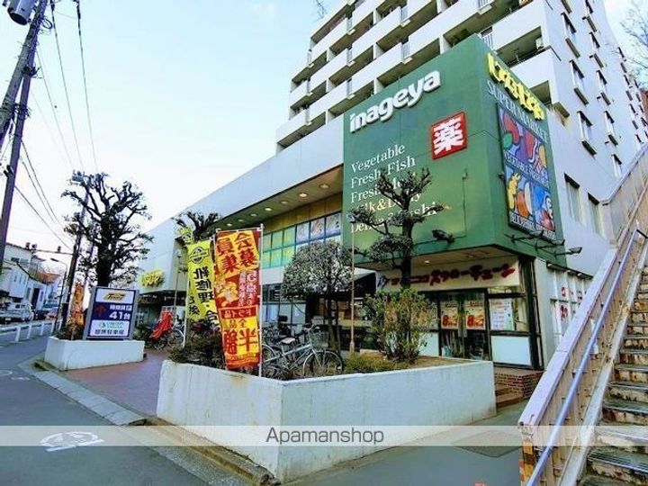 BRIGHT・ONEの周辺