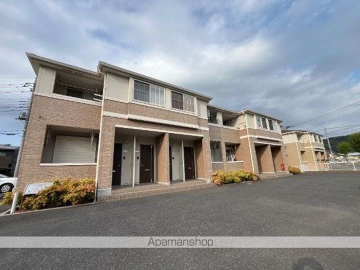 ウィズ・コートの外観