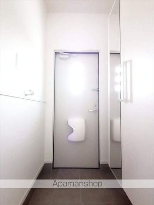 ボヌールBの玄関