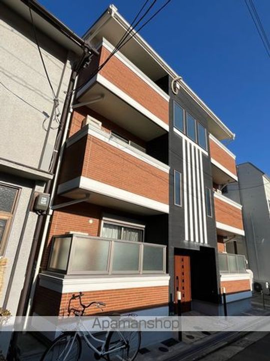 大阪府堺市堺区甲斐町西3丁の賃貸アパートの外観